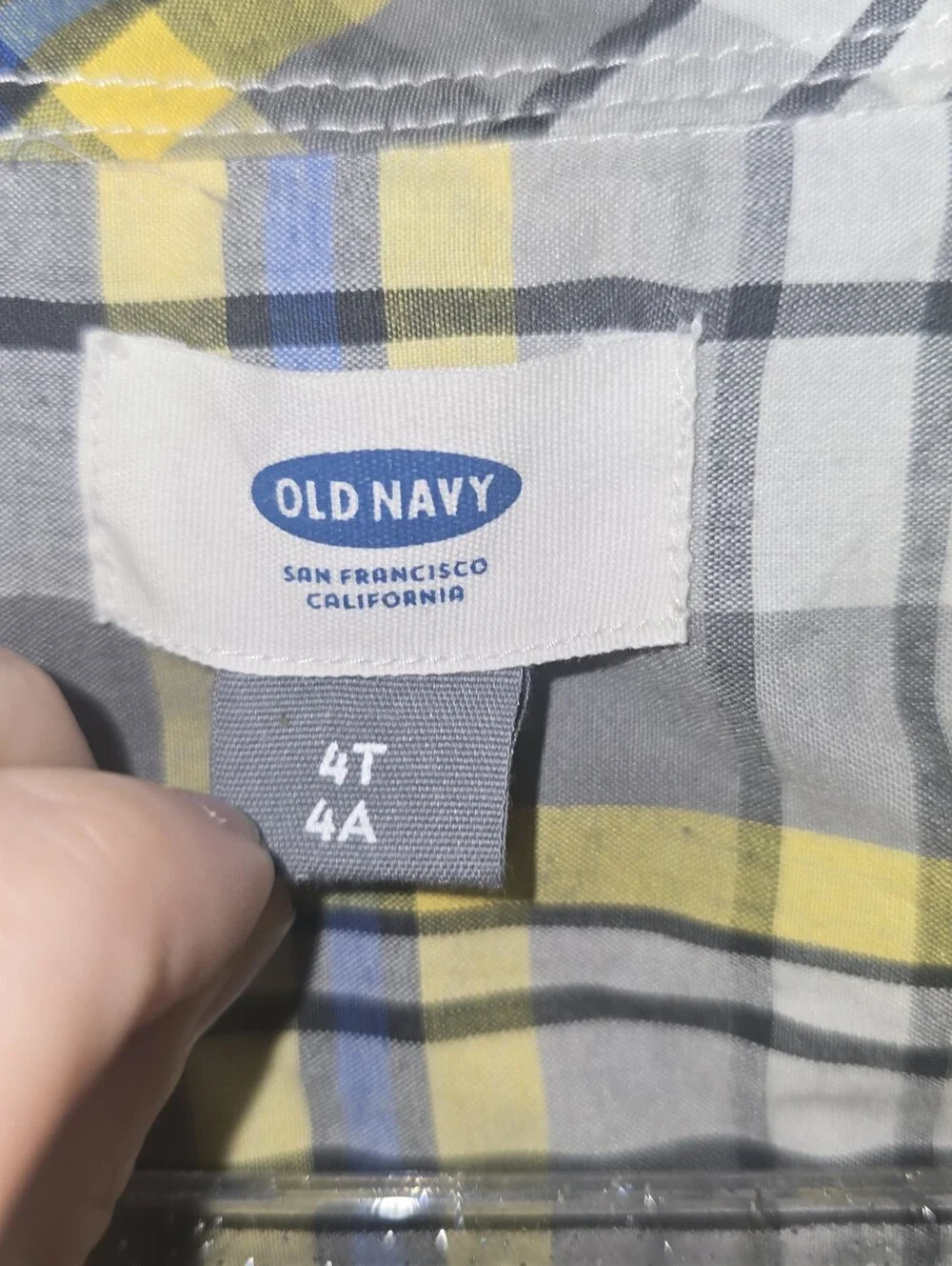 New no tags old navy 4T boys checkered button down long-sleeve shirt